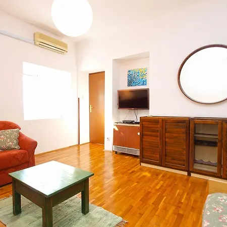 House Orieta 385