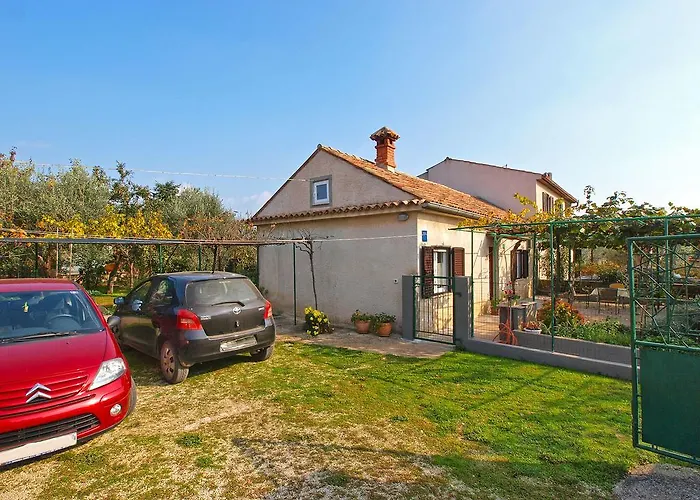 House Orieta 385 펜션 풀라