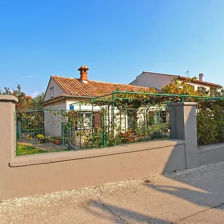 Vikendica House Orieta 385