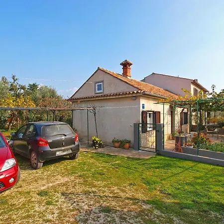 House Orieta 385 Vikendica Pula