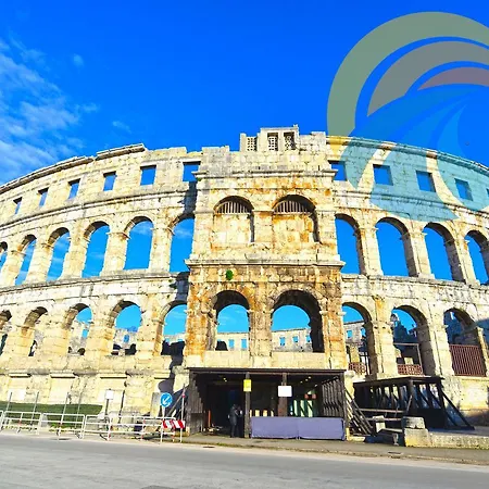 Nyaraló House Orieta 385 *